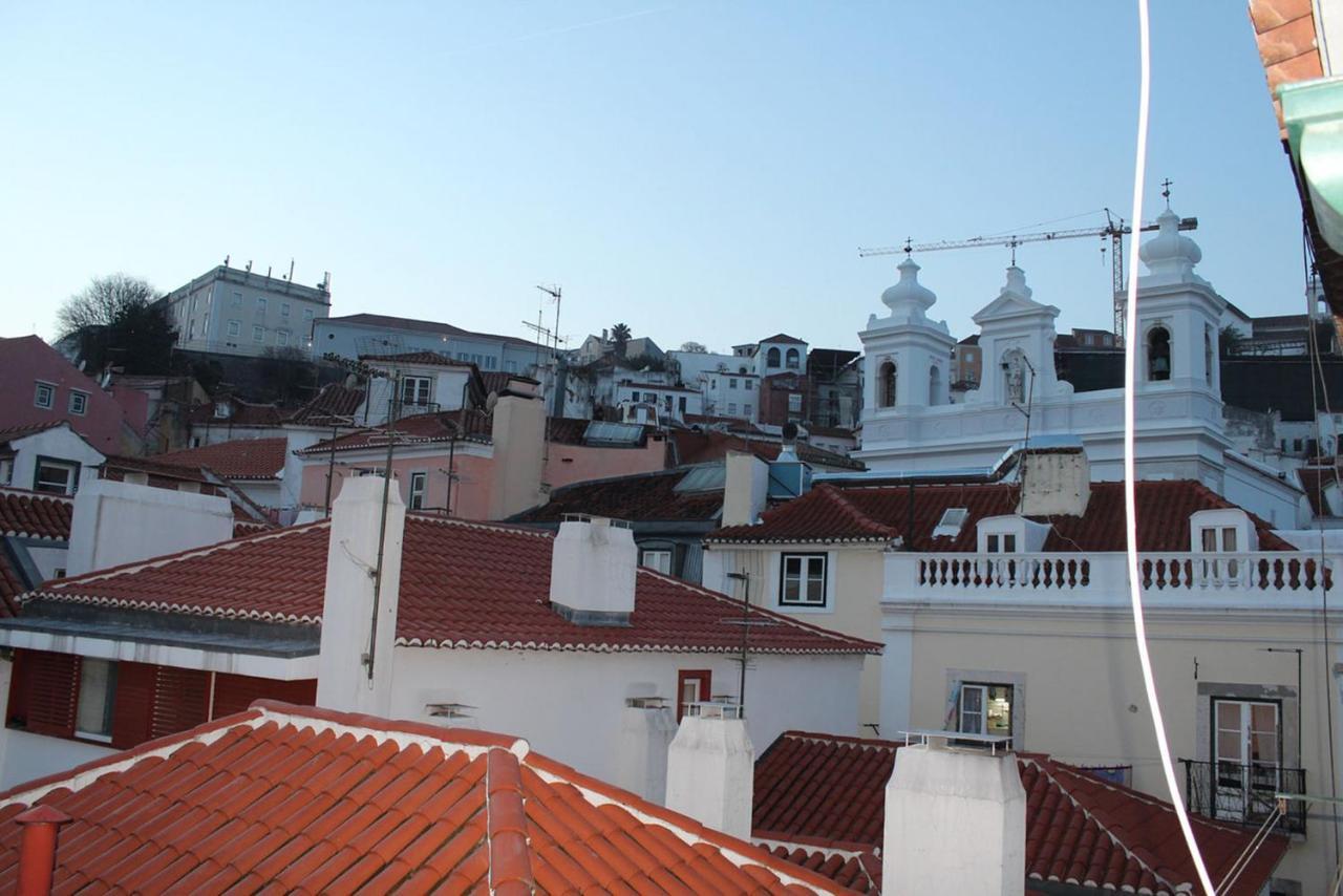 Stylish Lisbon Apartment In Alfama Экстерьер фото